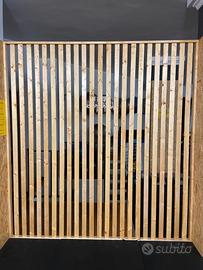 Listelli legno abete parete verticale