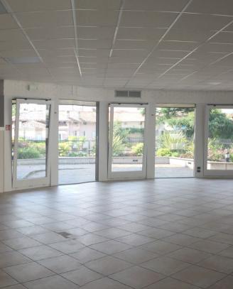 Locale commerciale ristrutturato open space
