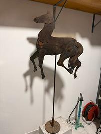 Statua di antiquariato equestre in metallo