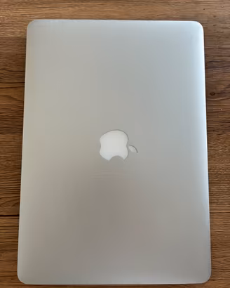 13" (2015) - Intel i5 / 8GB RAM / 128GB SSD