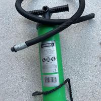 Pompa 2l per gonfiaggio vele