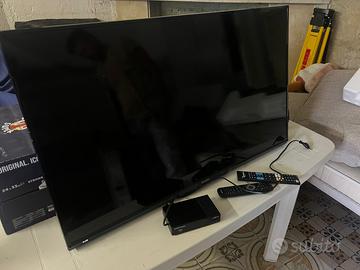 TV Philips 40” Full HD