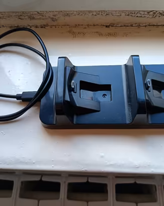 stazione di ricarica controller ps4