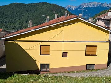 Abitazione + terreno
