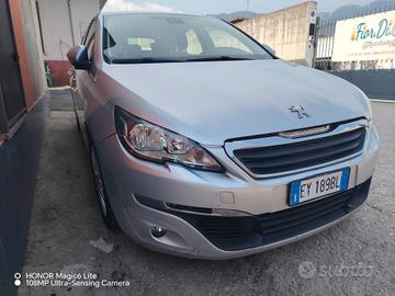 Peugeot 308 1.6 e-HDi 115 CV Stop&Start Allure