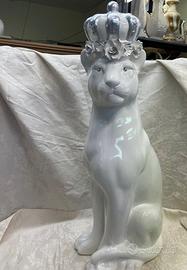 Consolle argento e leonessa