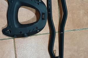 Piastra e staffe HORNET 2003