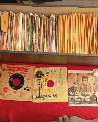 Dischi in vinile originali dell'epoca 