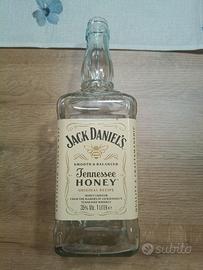 bottiglia vuota jack Daniel's 