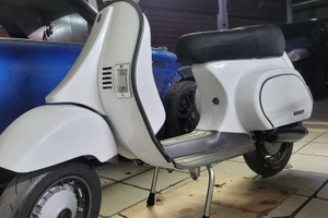 Piaggio Vespa Hp