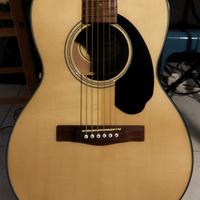 Chitarra acustica parlor