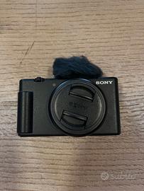 Sony ZV-1F - Fotocamera Vlogging 4K - Come Nuova