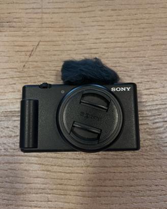 Sony ZV-1F - Fotocamera Vlogging 4K - Come Nuova