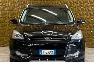 Ford Kuga 2.0 TDCI 150 CV S&S 4WD Powershift Titan