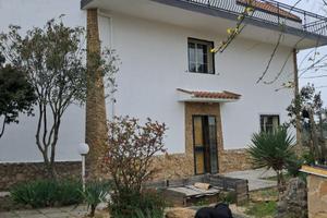 Villa con terreno a Piazza Armerina