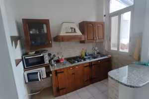 Pressi Brotzu camera uso singolo ammobiliata