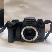 MINOLTA DYNAX 600Si CLASSIC REFLEX ANALOGICA