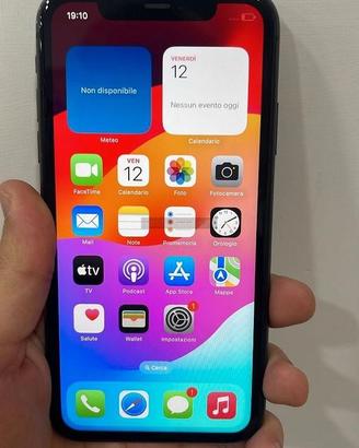 Apple iPhone 11 black 128 GB - 6246