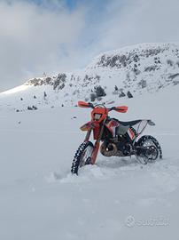 KTM 300 EXC SIX DAYS