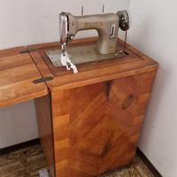 Macchina da cucito vintage