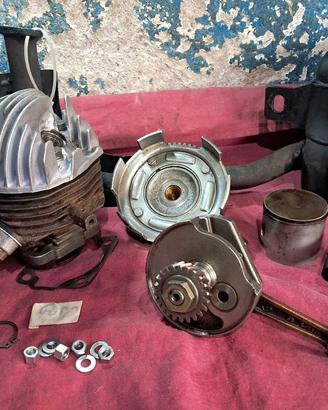 Cilindro 102 e parti...