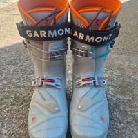 Scarponi sci alpinismo Garmont masterlite