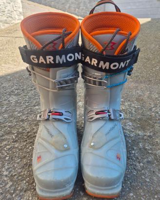 Scarponi sci alpinismo Garmont masterlite