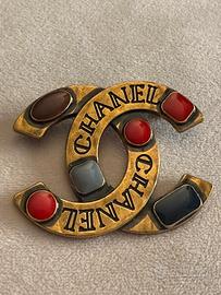 Spilla Chanel