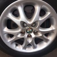 cerchi in lega alfa romeo 