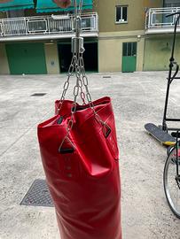 Sacco pugilato con gancio