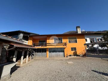 CASA SEMINDIPENDENTE A CUORGNÈ
