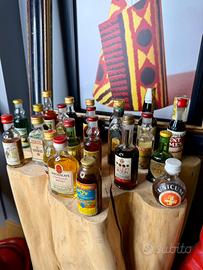 Lotto Vintage di  22 bottigliette Mignon