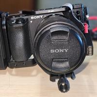 sony alpha 6500 con obiettivo e accessori 