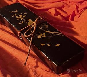 scatola d'epoca orientale da viaggio 