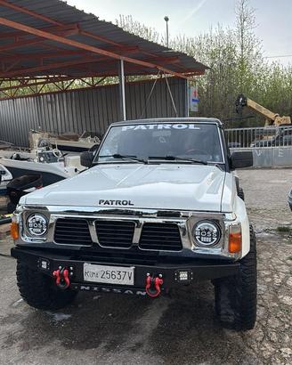 nissan patrol gr y 60