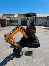 Escavatore Jpc 18qt motore Kubota