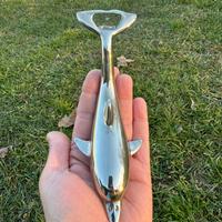 Apribottiglie vintage a forma di delfino