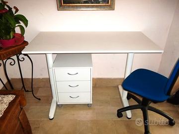 SCRIVANIA CON CASSETTIERA BIANCA