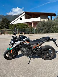 Ktm duke 790 2023