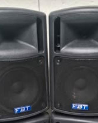 FBT MAxX2a  250w RMS (una copia)