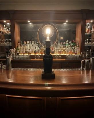 Lampada artigianale base Gin. Bulldog