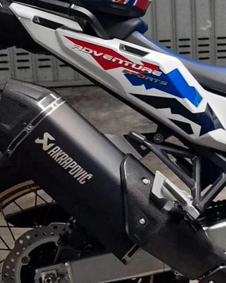 Scrarico akrapovic per Africa Twin