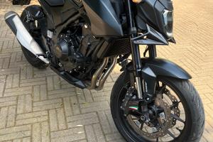 Honda hornet 500 2024