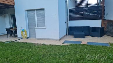 Appartamento con giardino e garage con licenza tur