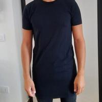 T-shirt lunga uomo Asos taglia XS nera