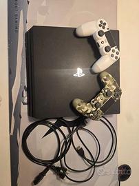 PS4 Pro da 1 TB + 2 controller + 16 giochi