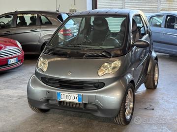 Smart ForTwo 700 coupé grandstyle (45 kW)