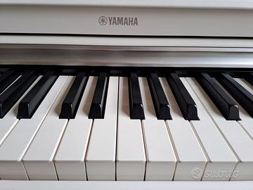 YAMAHA YDP 165 Piano digitale