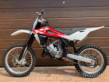 Husqvarna CR 125 - 2012