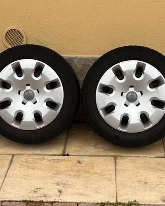 Cerchi e pneumatici  185/60 R15 per Audi A1